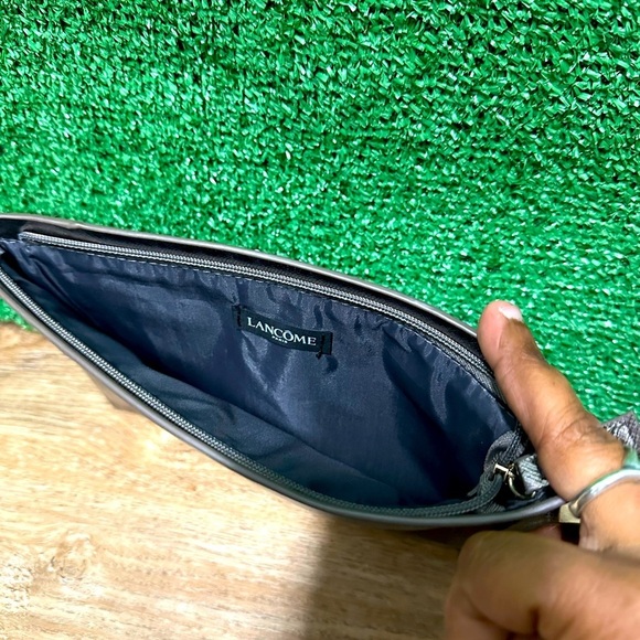 Lancôme Paris Bag -> make-up or travel bag. Copper color - Picture 4 of 4